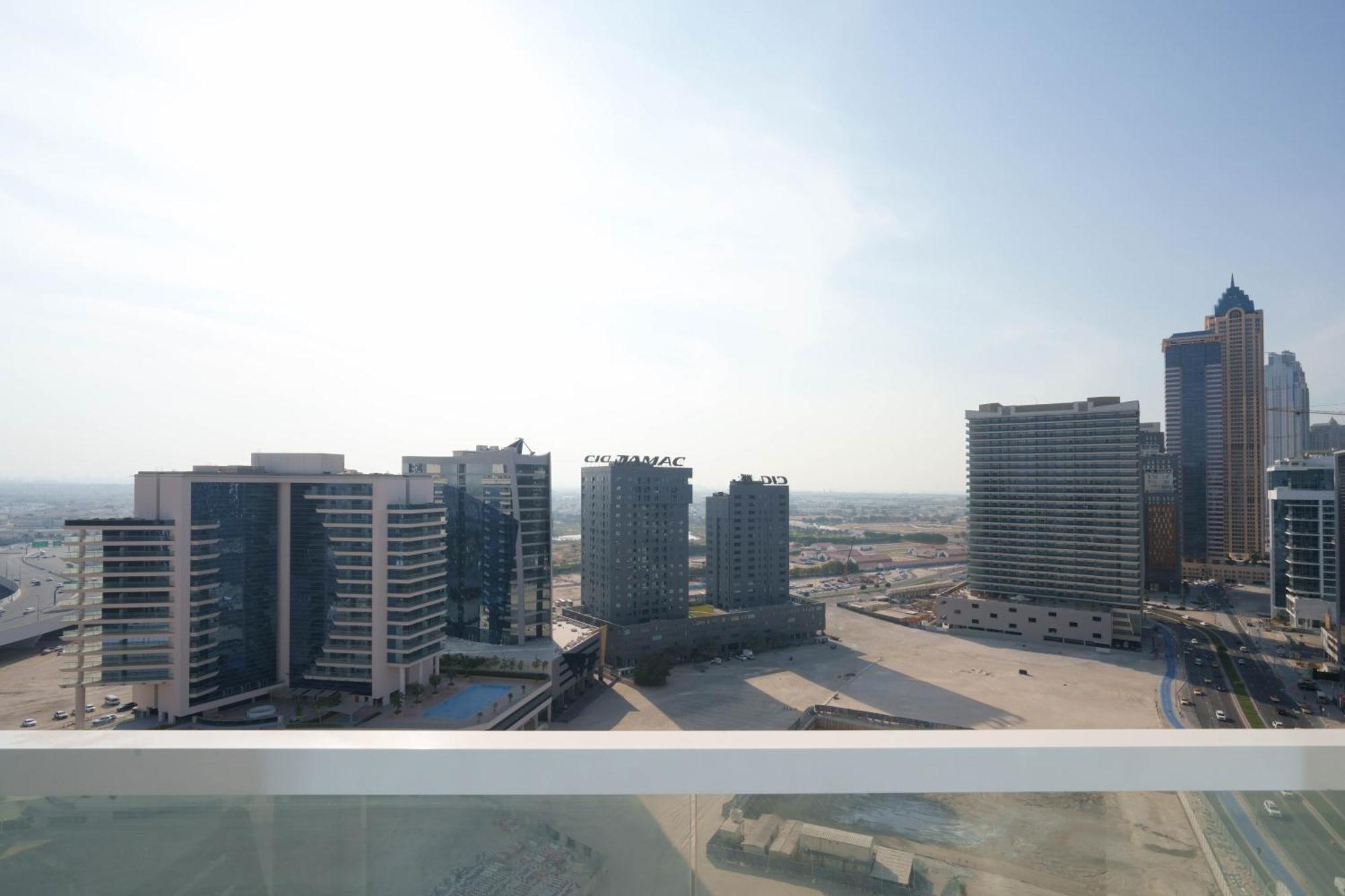 Lux Bnb I Ag Tower I Canal Views Dubai Exterior photo